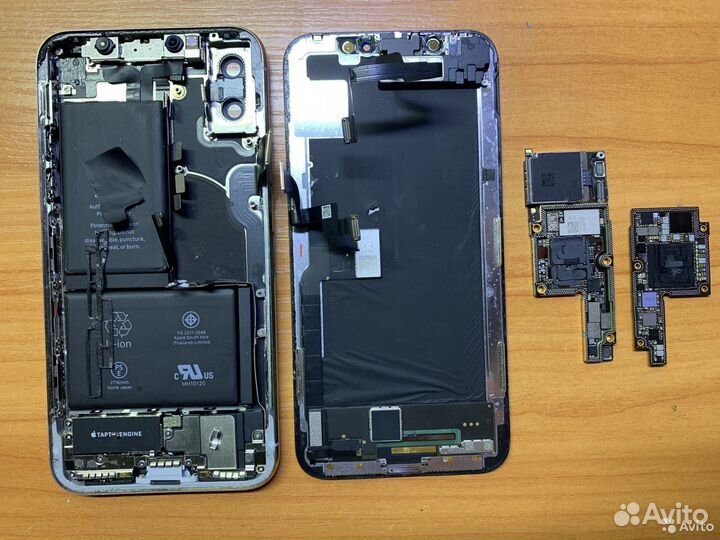 Срочный ремонт iPhone, iPad Гарантия до 180 дней