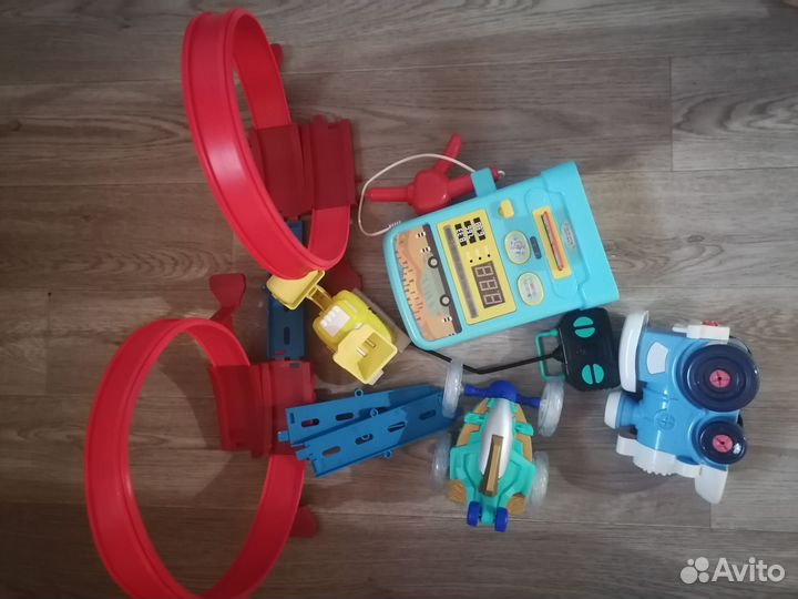 Игрушки для мальчика