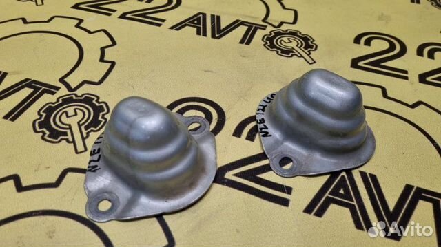 Крепление бампера заднее Toyota Corolla Runx