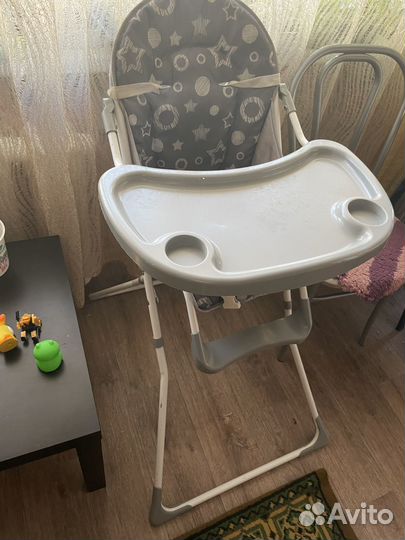 Стульчик для кормления