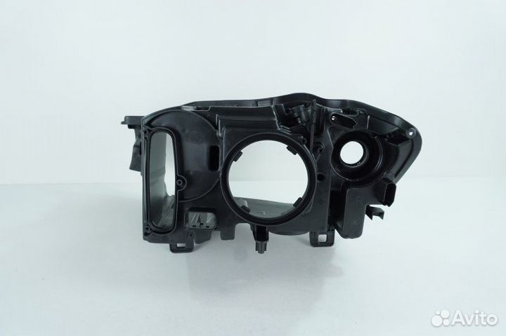 Корпус фары правый Bmw X3/X4 F25/F26 2014-2018