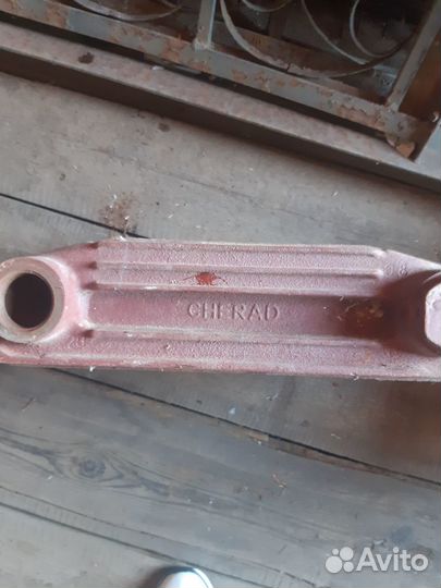 Продам чугунные радиаторы