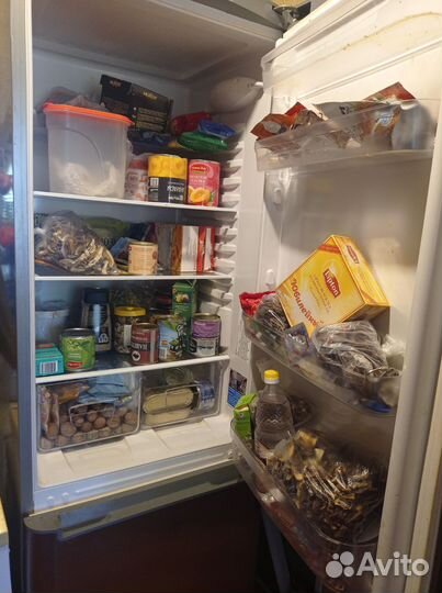 Холодильник бу indesit