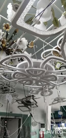 Люстра потолочная светодиодная с пультом