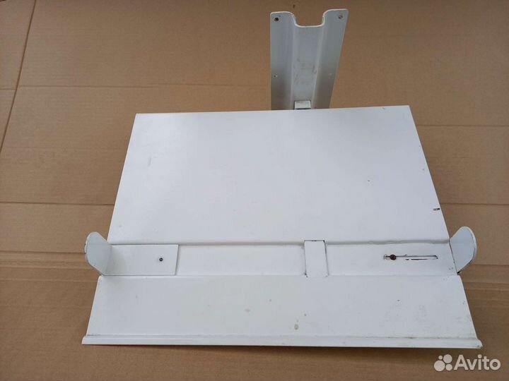 Кронштейн под тв