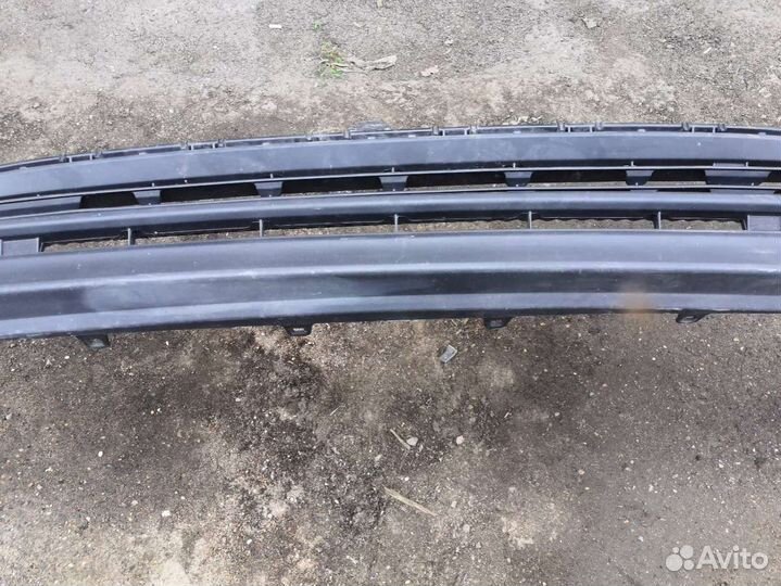 Накладка (юбка) переднего бампера, Toyota Highlander 3 restailing 2020