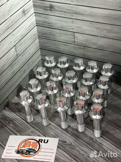 Колесный болт мерседес звезда цельнометаллический