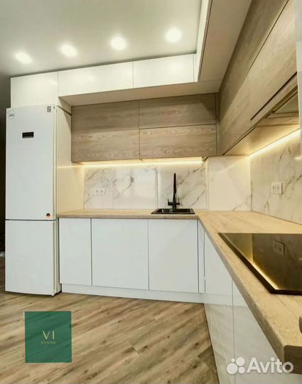 Современный кухонный гарнитур