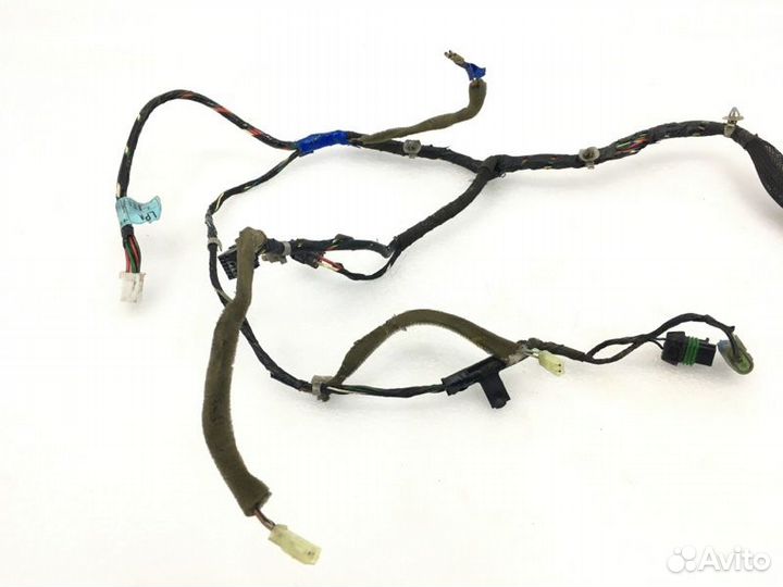 Проводка двери передняя правая Ssangyong Rexton