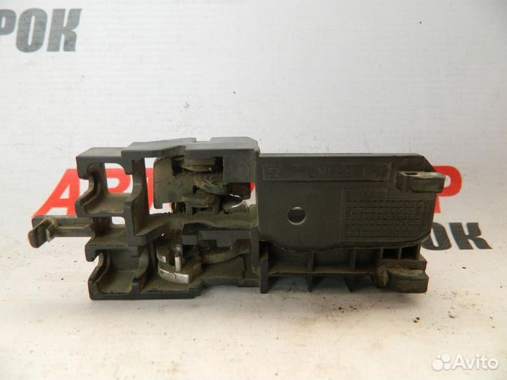 Ручка двери внутренняя правая для Toyota Avensis 2