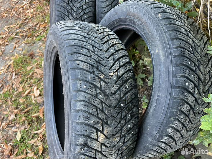 Nokian Tyres Hakkapeliitta 8 255/55 R17 101T