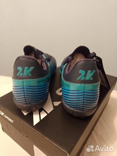 Бутсы сороконожки футбольные 2К. 38 размер