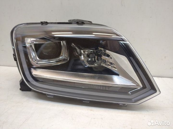 Фара правая Volkswagen Amarok 1 2017-2022