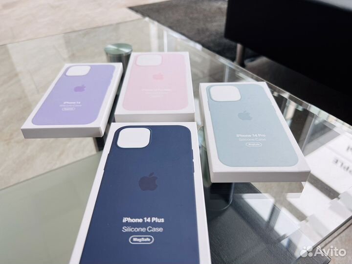 Чехол для iPhone 14/14Pro/14Pro Max MagSafe Новый