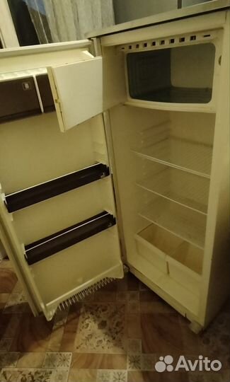 Холодильник бу