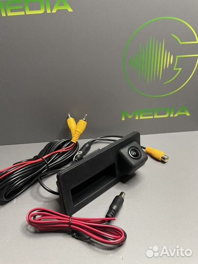 Камера заднего вида AHD в крышку багажника