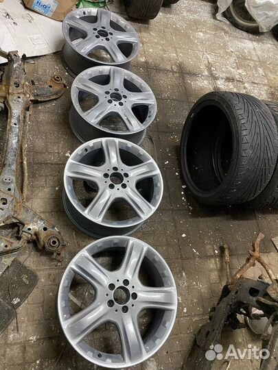 Комплект колес