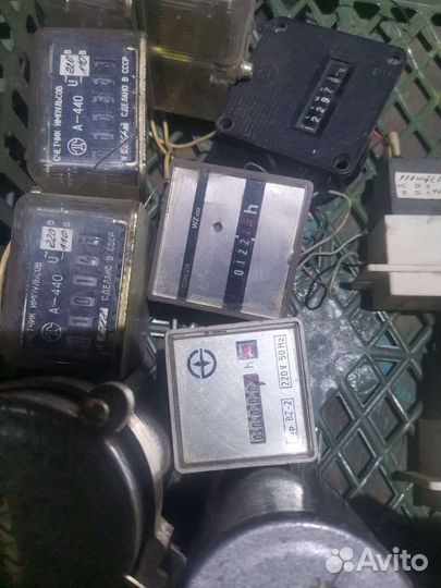 Счётчики импульсов и моточасов 227,228чп