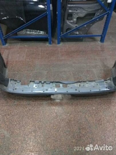 Бампер задний Lexus Lx