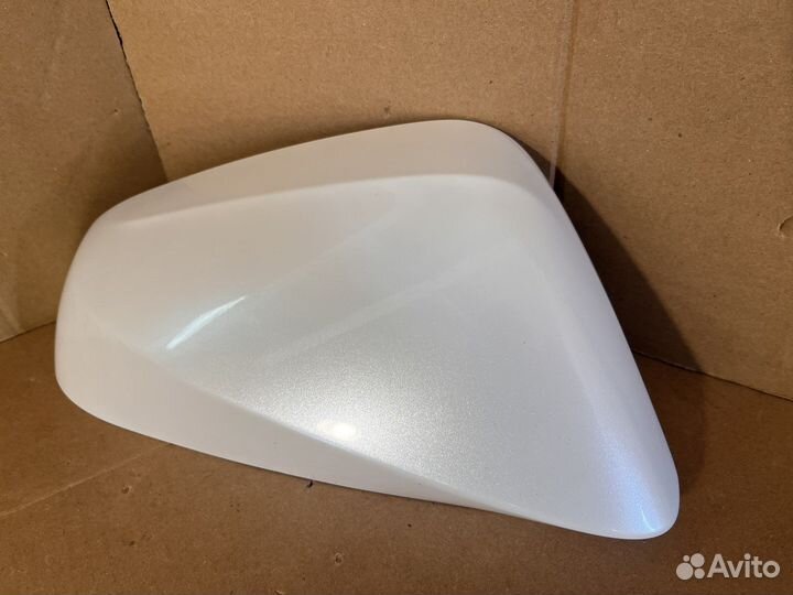 Накладка правого зеркала Lexus RX 4