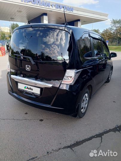 Honda Freed, 2012