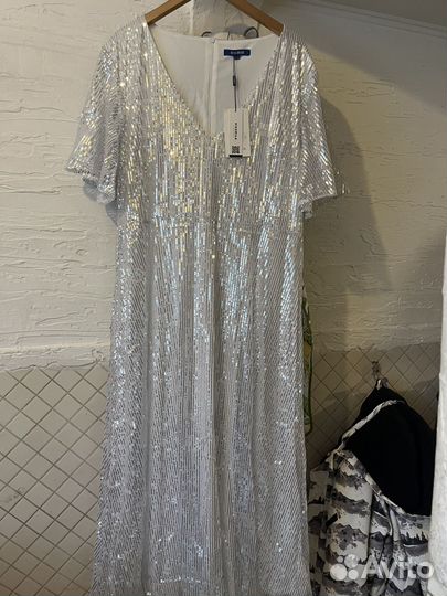 Платье женское