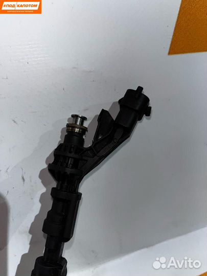 Форсунка топливная Ford Focus 3 2011 BM5G9F593BA