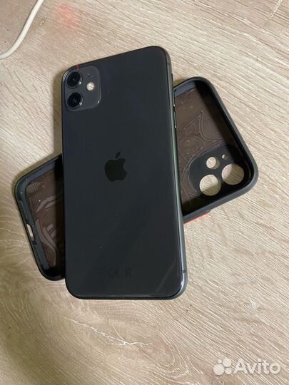 iPhone 11, 64 ГБ
