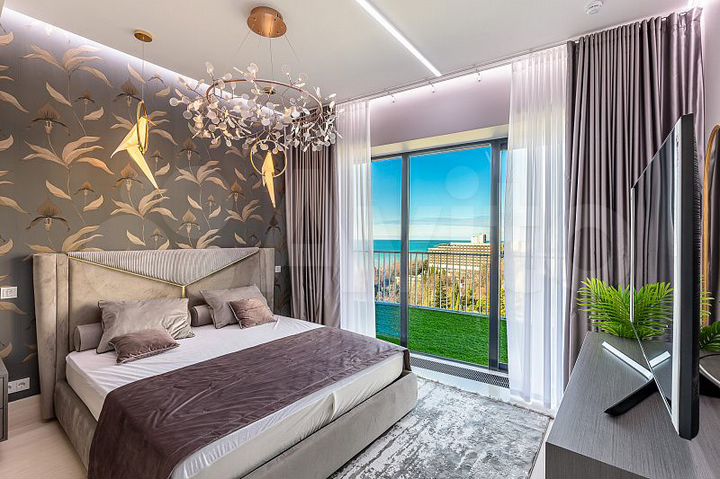 2-к. апартаменты, 110 м², 17/26 эт.