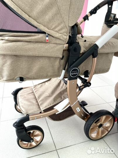 Детская Коляска 3 в 1. Новая