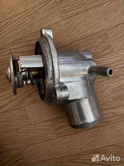 Термостат mercedes 2.407.87 behr