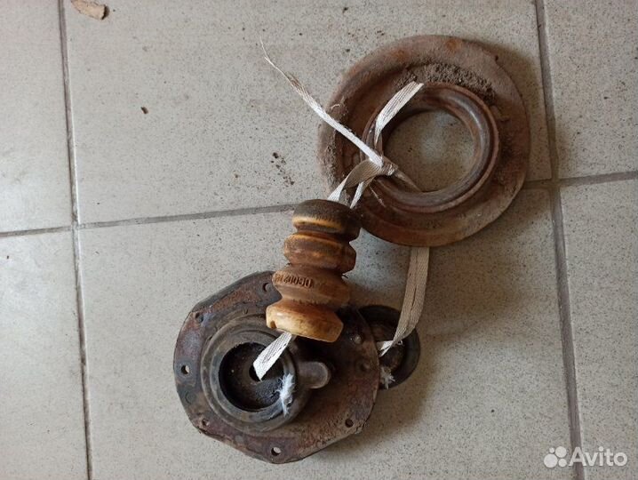 Опора амортизатора передняя правая Lifan Breez 1.3