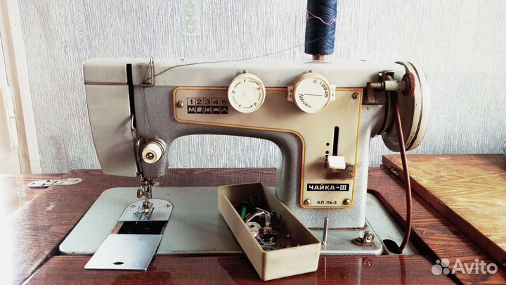 Швейная машина Чайка 3