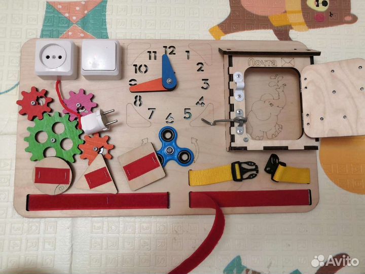 Детский бизиборд деревянный