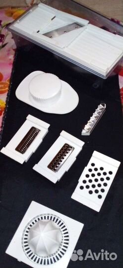 Терка для овощей с контейнером