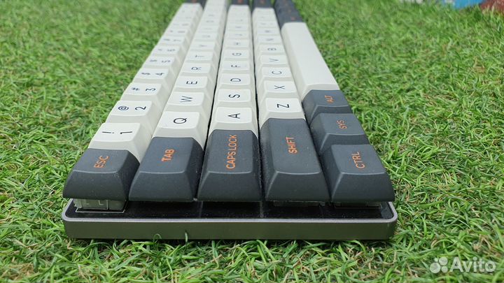 Vortex POK3R RGB v2 механическая клавиатурв