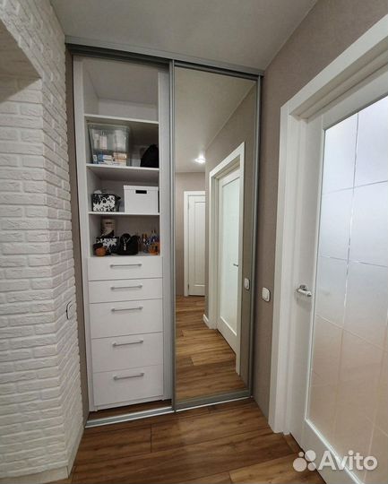 Шкаф встроенный / распашной