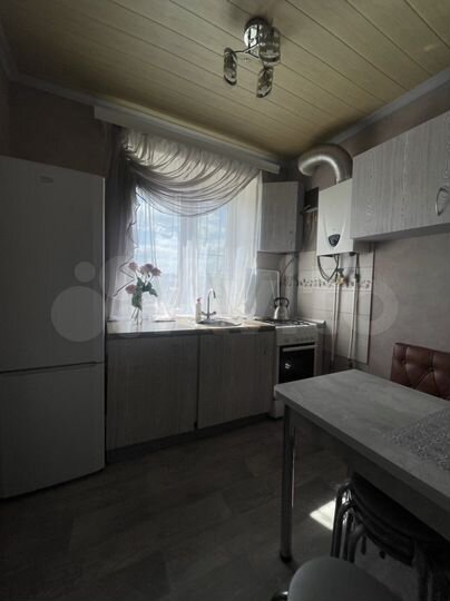 1-к. квартира, 32 м², 4/4 эт.