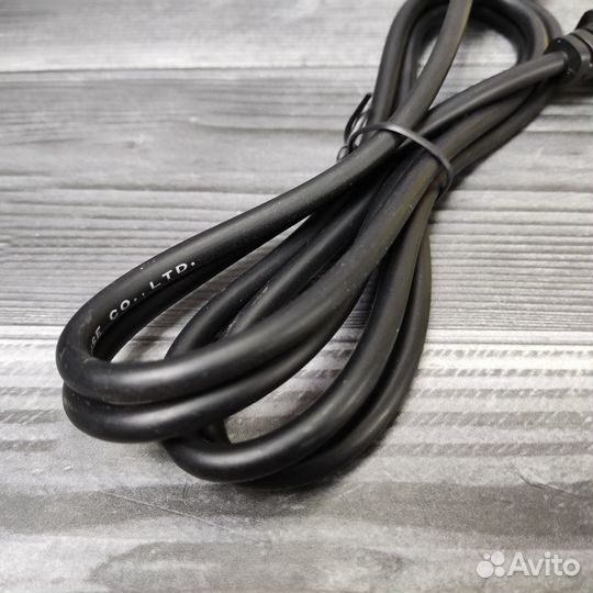 Сетевой кабель для компьютера\мониторая