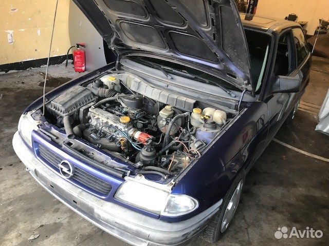 Разбор на запчасти Opel Astra F