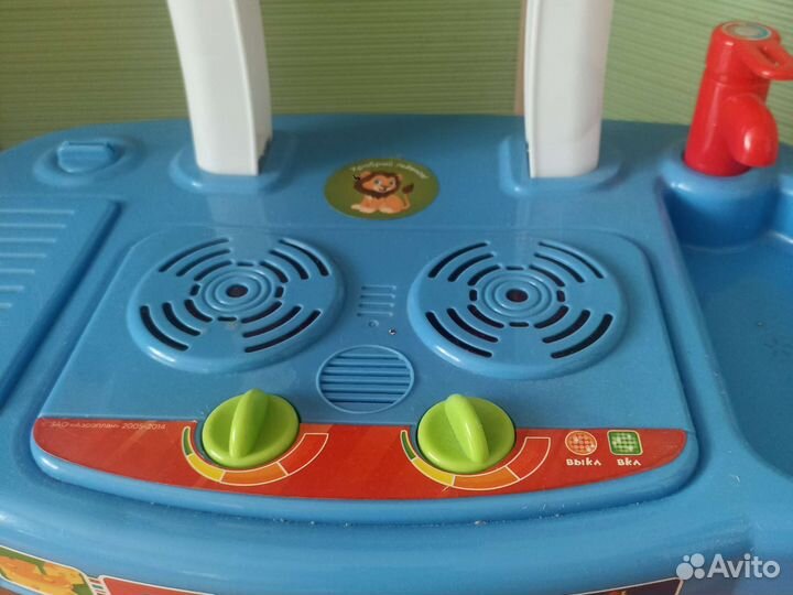 Детская игровая кухня