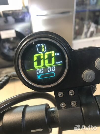 Электросамокат hoverbot bs-02-pro