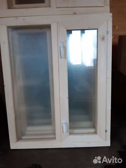 Деревянные окна для загородного строительства