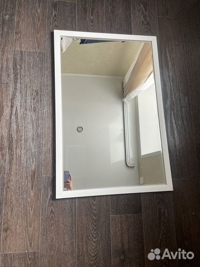 Зеркало настенное