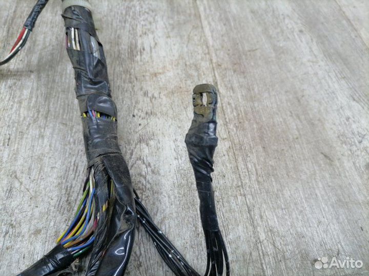 Проводка (коса) подкапотная Mitsubishi Lancer CK4A