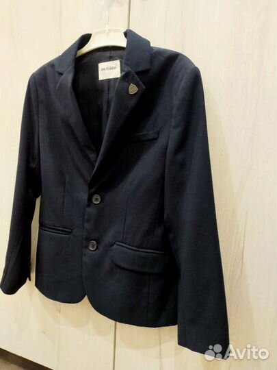 Пиджак акула школьный