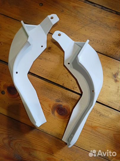 Накладка на крыло Toyota Estima