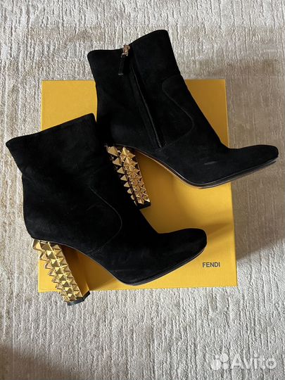 Ботильоны Fendi 39