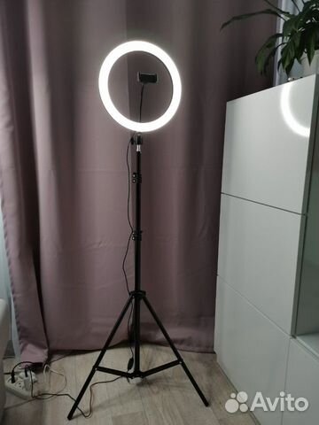 Кольцевая лампа 26см со штативом и держателем