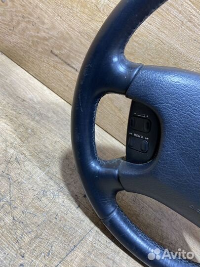 Руль кожаный Peugeot 806 120637